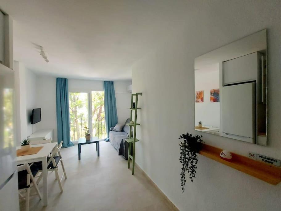 Nice Flat Close To The Centre Malaga Zewnętrze zdjęcie
